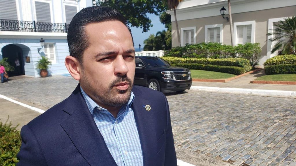  Secretario Correcci&oacute;n dice es falsa pesquisa federal sobre subastas 