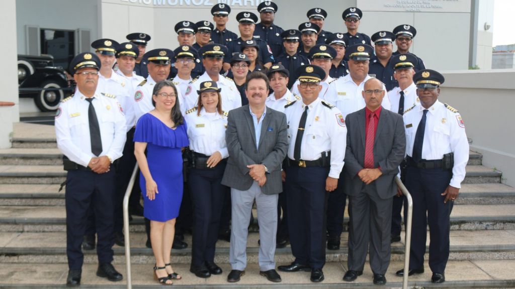  Polic&iacute;a Municipal de Carolina otorga ascensos efectivos el primero de enero 
