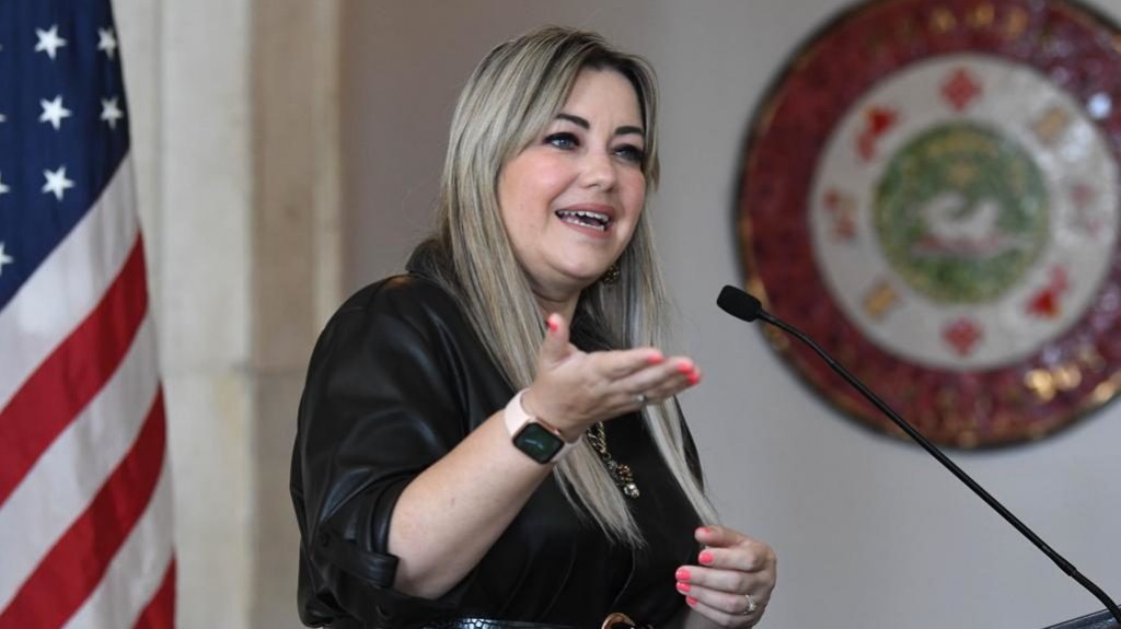  Convocar&aacute;n a cumbre de ciclistas para estudiar c&oacute;mo aumentar seguridad en las carreteras 