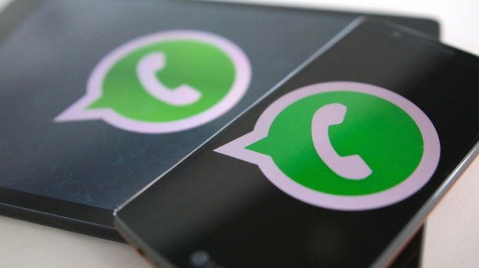 Ten siempre una copia de los GIF de WhatsApp con Google Fotos