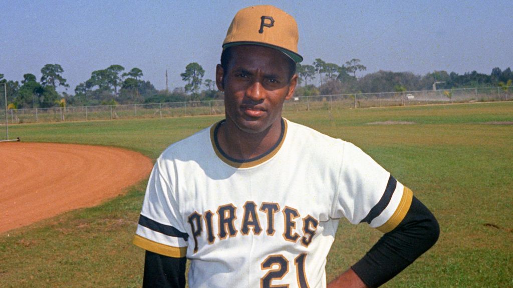Puerto Rico recuerda la muerte de Roberto Clemente hace 45 años