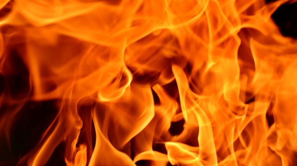  Investigan incendio en antiguo Head Start de Vega Baja 