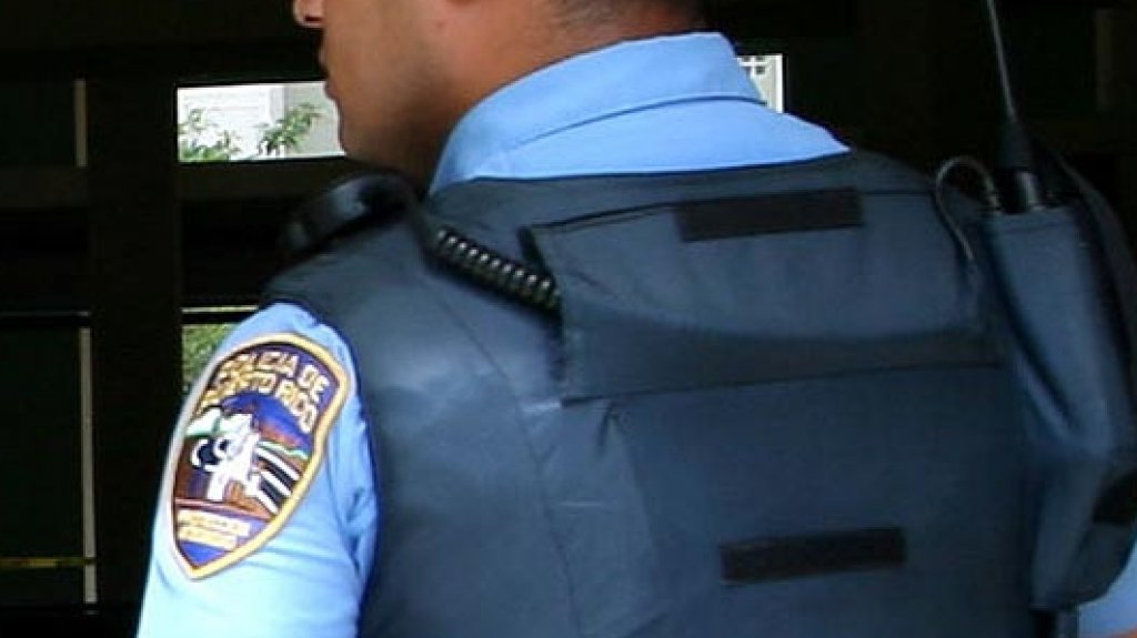  Encuentran a un hombre muerto dentro de una embarcaci&oacute;n en muelle de San Juan 