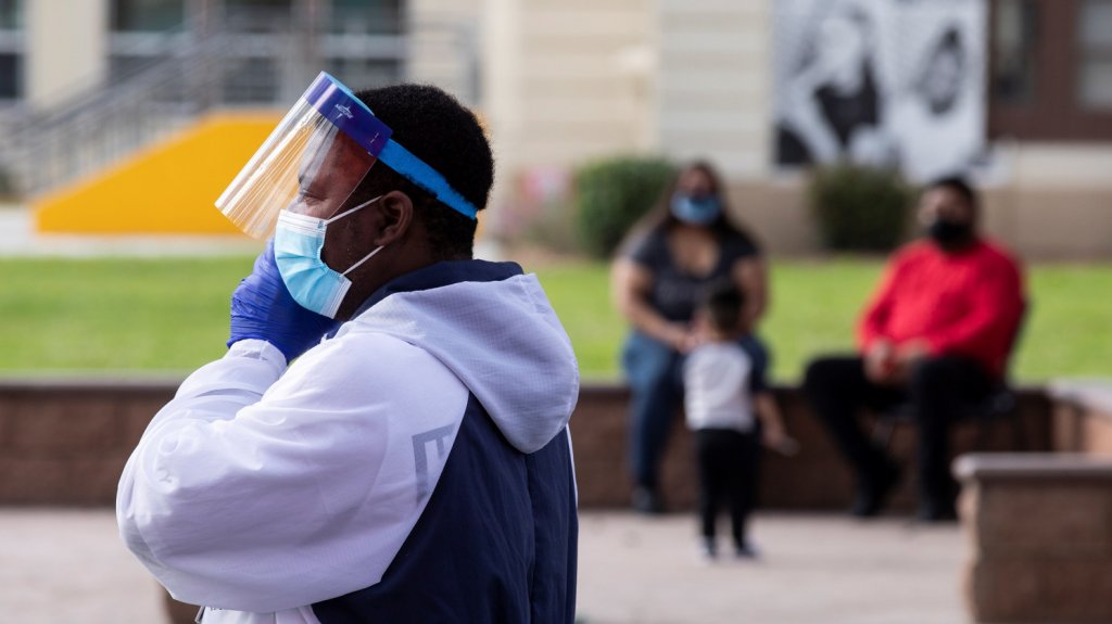  EE.UU. supera los 183.000 muertos y roza los seis millones de casos de COVID-19 