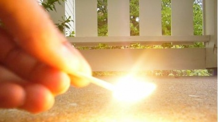 NIÃOS JUGANDO CON FÃSFOROS OCASIONAN INCENDIO EN APARTAMENTO DE PONCE