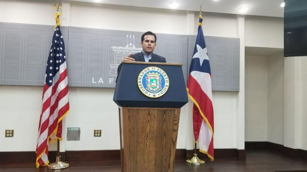 Gobernador dice que el Cuerpo de Ingenieros le ha fallado a Puerto Rico   