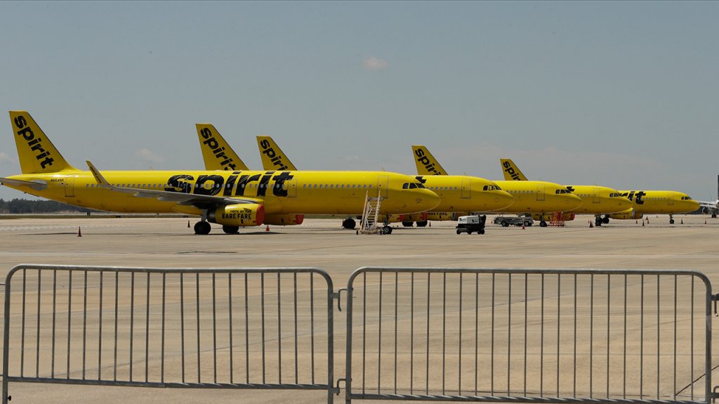  Spirit cancela m&aacute;s de la mitad de sus vuelos el tercer d&iacute;a consecutivo 