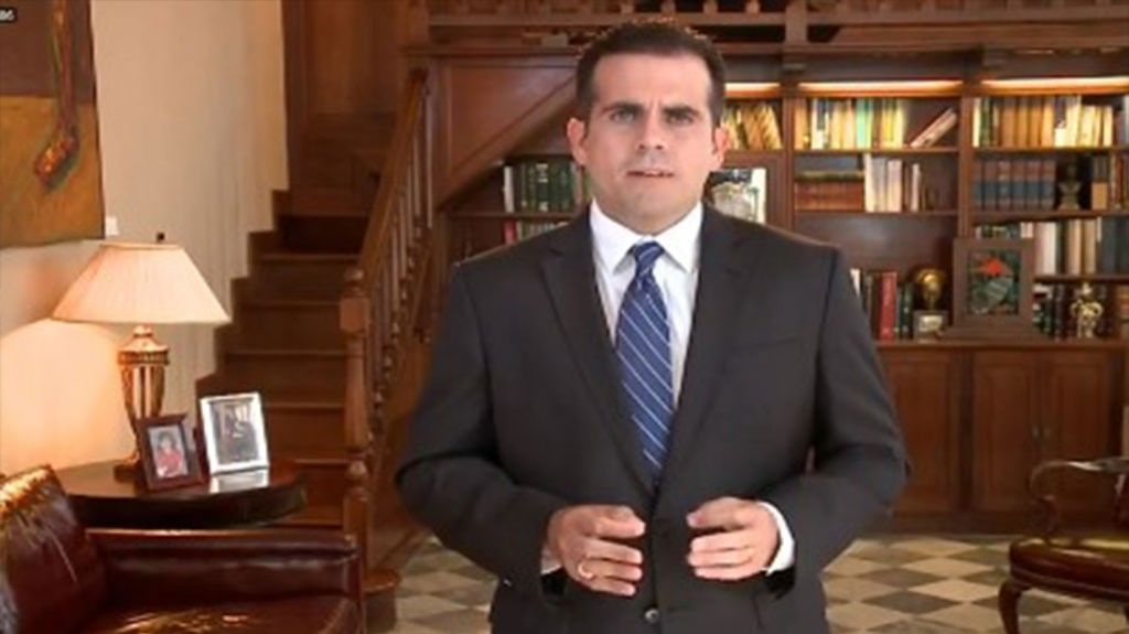  Porque no solamente dieron el tama&ntilde;o del cuarto, sino que organizaron los muebles, gobernador demanda a la JCF por presupuesto 