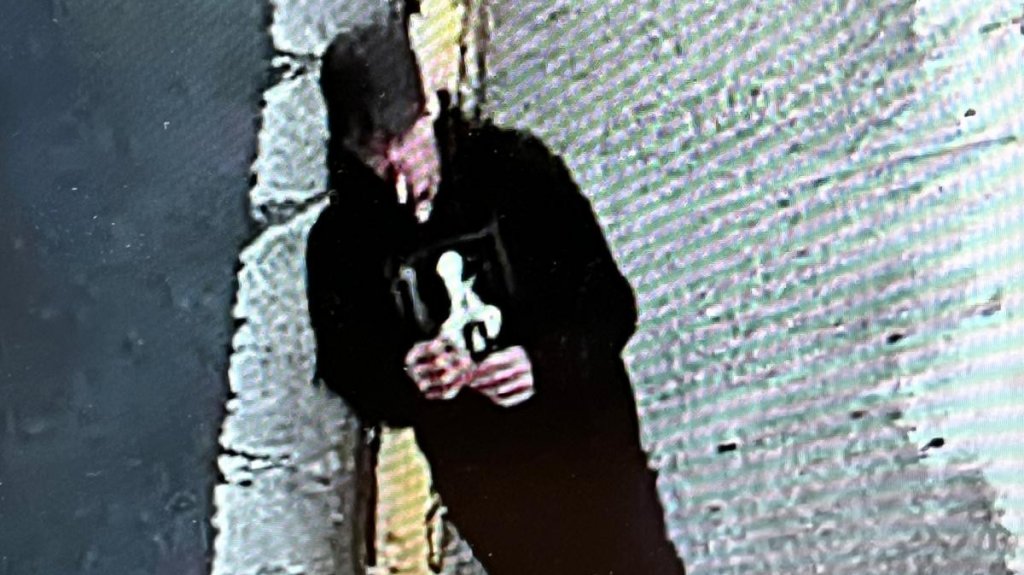  Video: Se busca por carjacking en Guaynabo 