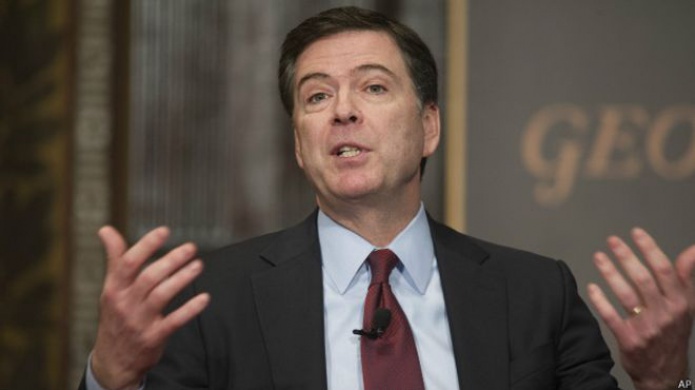 Director del FBI reconoce prejuicios raciales en policÃ­as