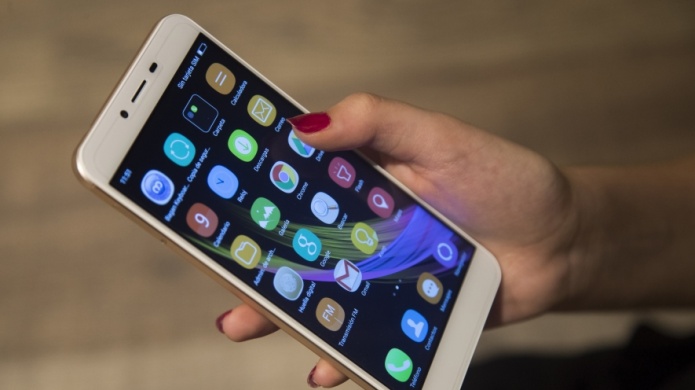  Detenido por llamada involuntaria de dispositivo inteligente a la policÃ­a 