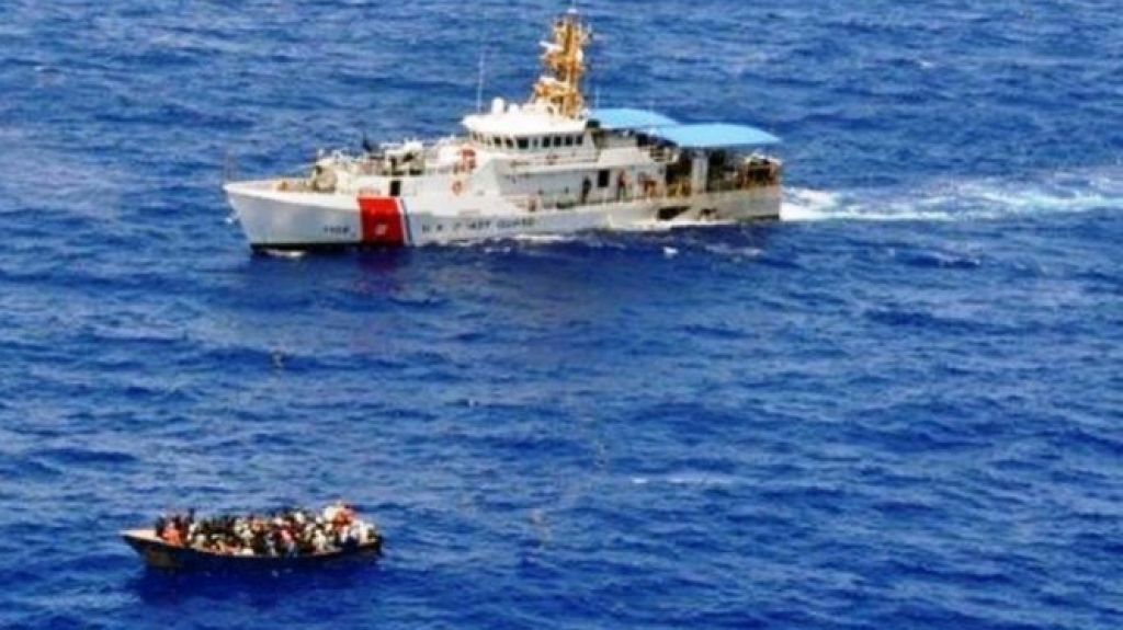  Guardia Costera repatria a 25 inmigrantes intervenidos frente a las costas de Aguada 