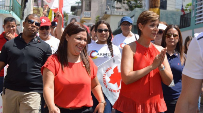 Primera Dama Wilma Pastrana entra en la campaÃ±a polÃ­tica en Morovis