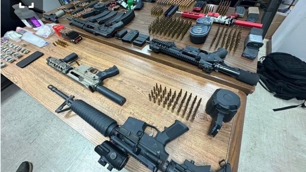  Arrestan a armero del bajo mundo y a su padre en R&iacute;o Piedras con arsenal de armas 