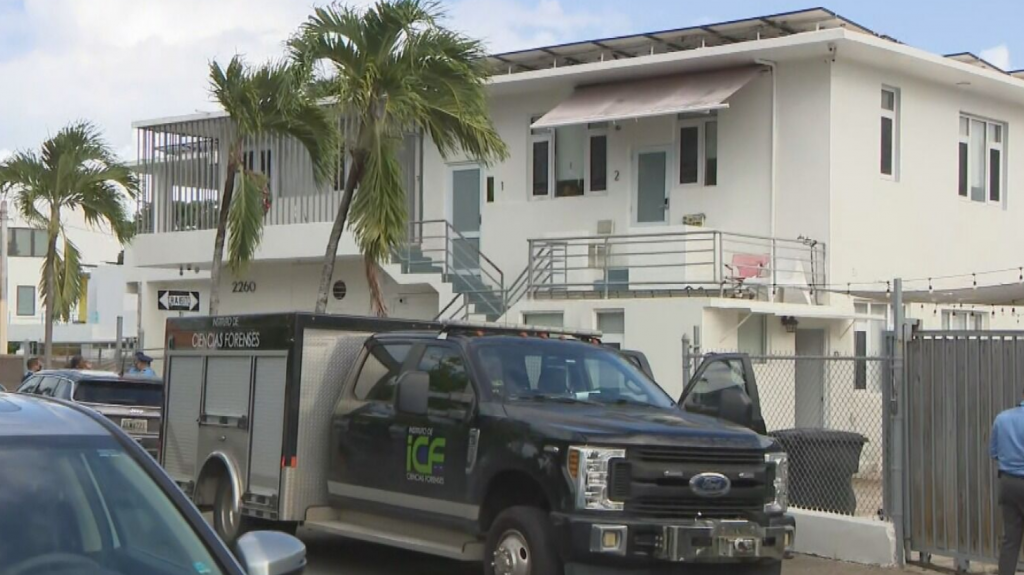  Video: Hallan cadáveres de mujer y recién nacido en apartamento en San Juan 