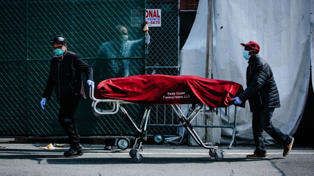  EE.UU. supera los 106.000 muertos y 1,83 millones de casos de COVID-19 