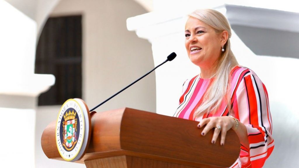  Gobernadora anuncia el comienzo de la entrega del bono de navidad 