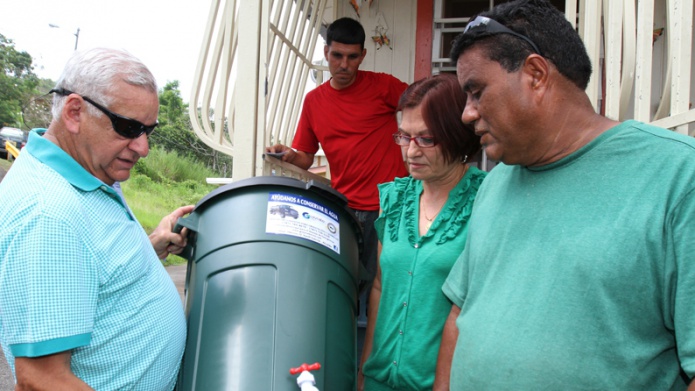O`NEILL ENTREGÃ HOY  MINI CISTERNAS A LAS FAMILIAS QUE TIENEN DIFICULTAD PARA ABASTECERSE DE AGUA DIARIAMENTE