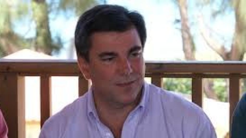 Alcalde de Isabela se une a denuncia de discrimen polÃ­tico en restauraciÃ³n del servicio de la AEE