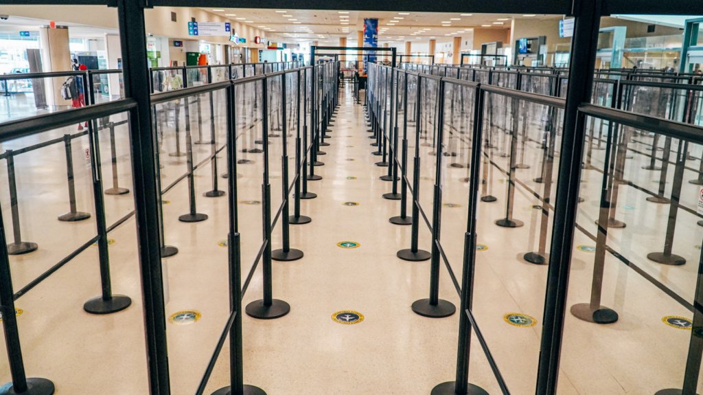  Acreditan al Aeropuerto Luis Mu&ntilde;oz Mar&iacute;n por sus medidas de salud para prevenci&oacute;n de COVID-19 