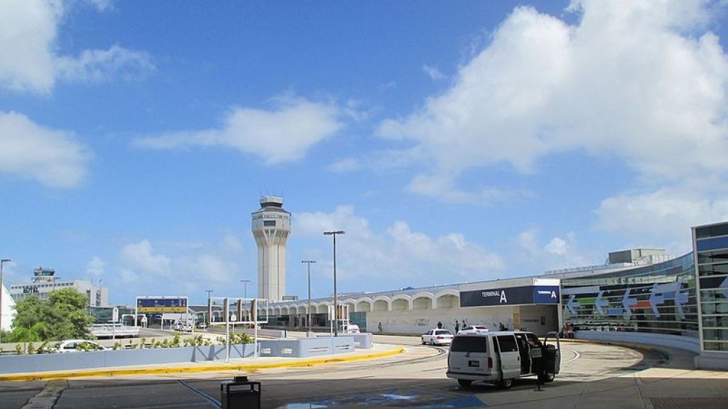  Gobernadora pide a la FAA que restrinjan acceso a&eacute;reo a Puerto Rico 