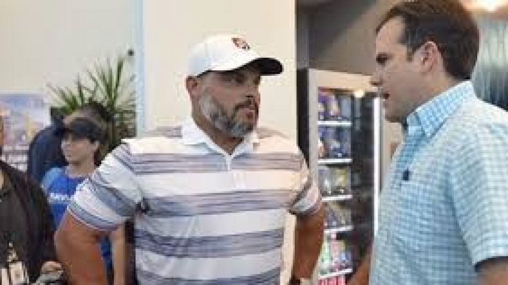  Iv&aacute;n Rodr&iacute;guez en iniciativa por los caficultores de Puerto Rico 