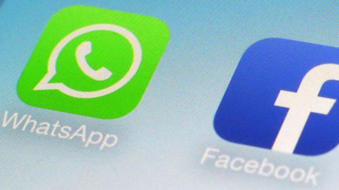 Uno de cada 5 minutos con el mÃ³vil se pasa en Facebook (y otros datos alucinantes de la red social)