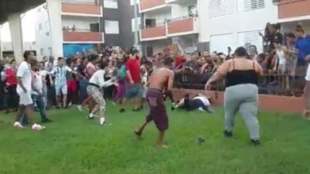  Video: Hab&iacute;a tremenda pelea en Llorens Torres y la acabaron con &ldquo;par de tiros al aire&rdquo; 