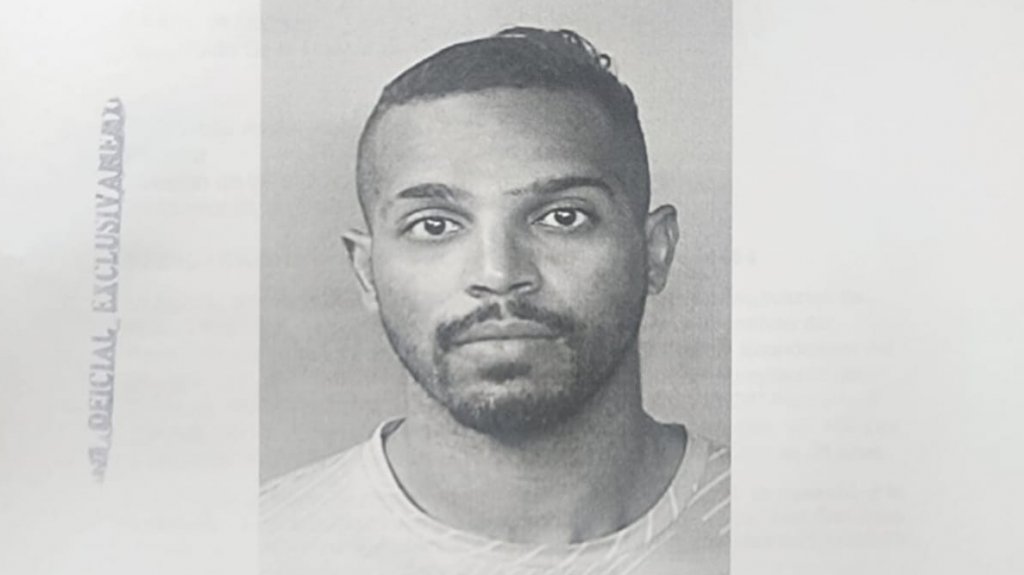  Exdeportista arrestado por intentar cambiar cheque falso en banco de San Juan 