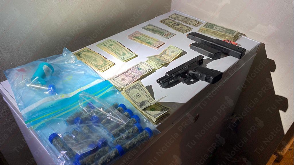  Arrestan un hombre y una mujer con una pistola autom&aacute;tica en Carolina 