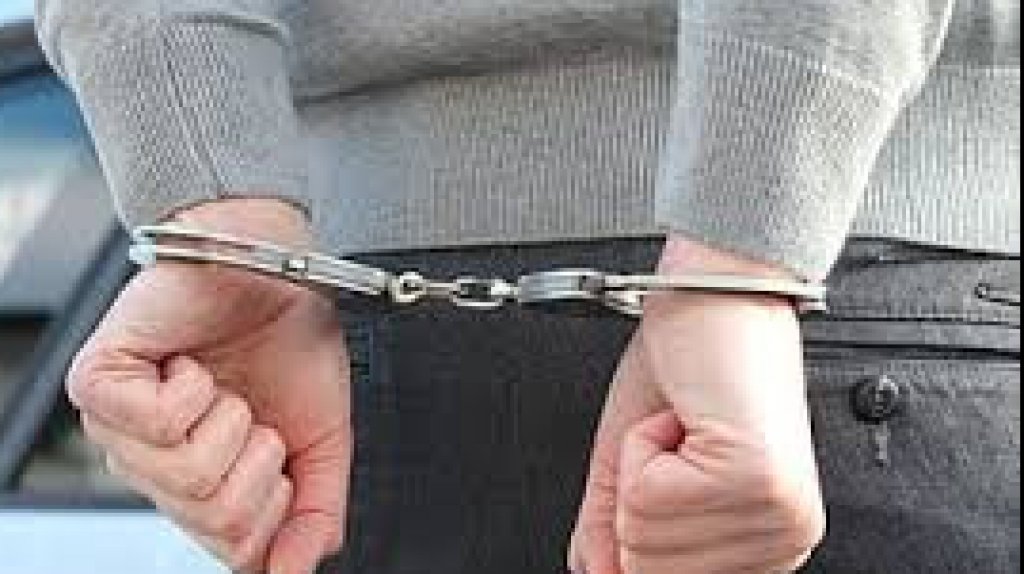  Arrestan a hombre de 53 a&ntilde;os que le dio con una pistola a su hijo de 31 a&ntilde;os en Arecibo 
