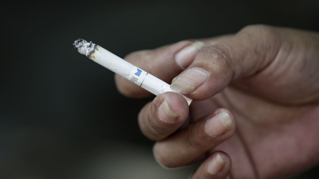  Nueva York proh&iacute;be fumar desde hoy en el interior de las viviendas p&uacute;blicas 