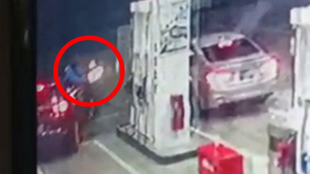  Publican video del momento en que &ldquo;Gatilleros&rdquo; asesinan a hombre en gasolinera de Caguas 