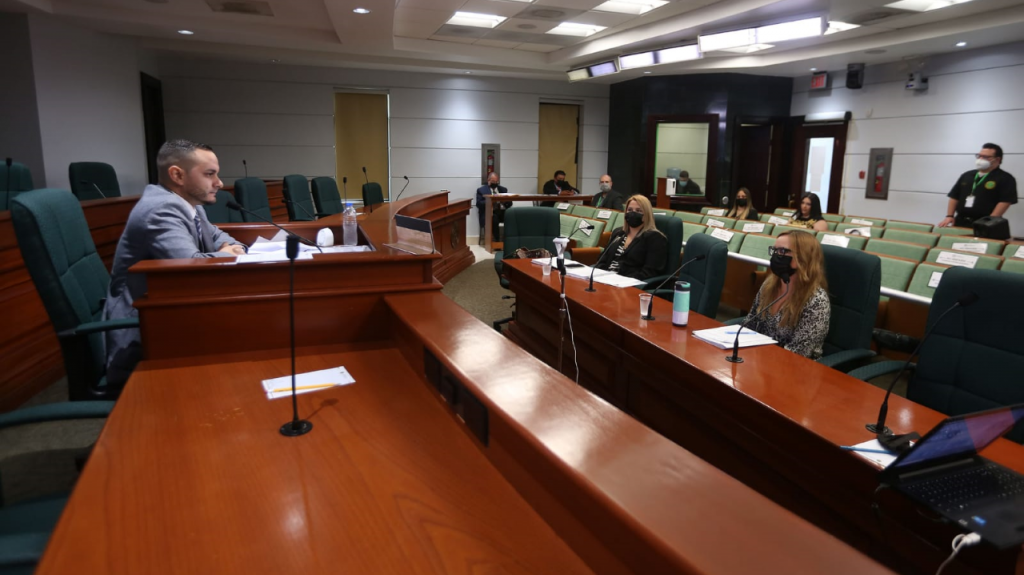  Contin&uacute;an los problemas para que los agricultores accedan a fondos de recuperaci&oacute;nseg&uacute;n surge de vista p&uacute;blica 