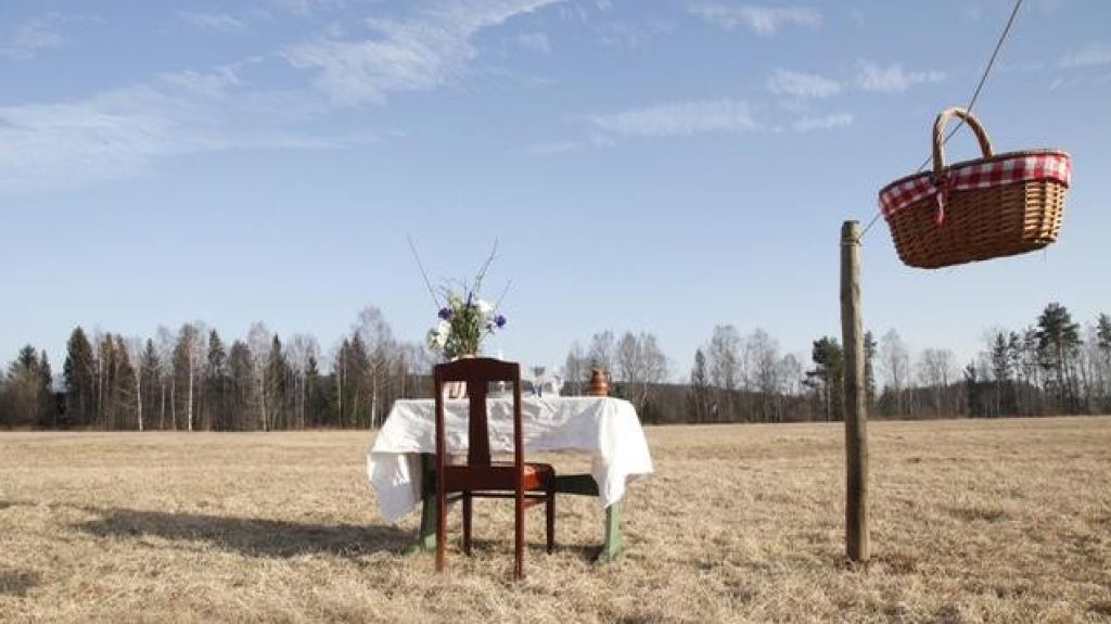  Due&ntilde;os de restaurante en Suecia se reinventan en medio del COVID-19 