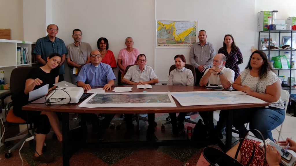  Alegan en riesgo sectores y comunidades alrededor de muelles de San Juan por supuestas importaciones de gas metano 