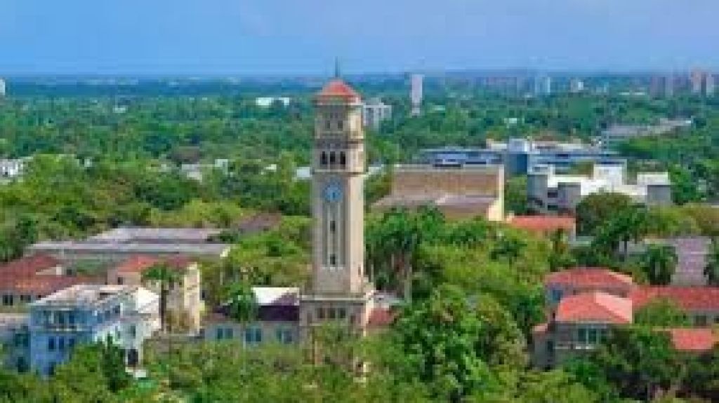  Rossell&oacute; Nevares anuncia millonaria asignaci&oacute;n de FEMA para la Universidad de Puerto Rico 