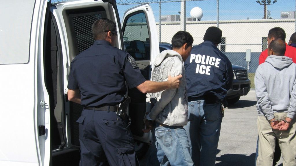  Autoridades migratorias arrestan a 89 indocumentados en Texas y Oklahoma 