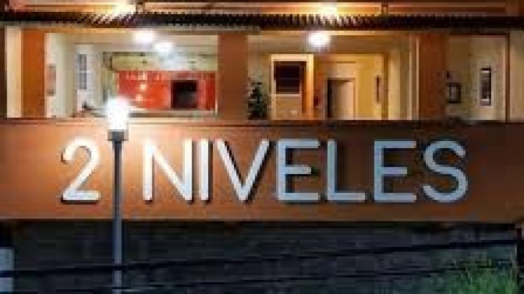  Escalan restaurante Dos Niveles en Manat&iacute; de donde roban licores 