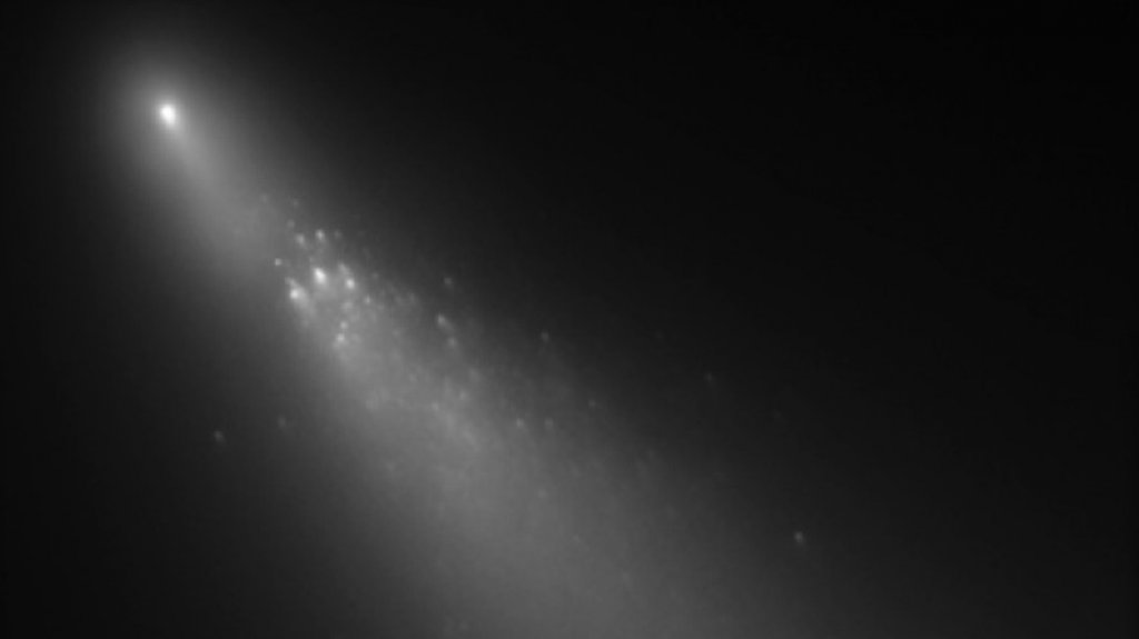  Pronostican posible lluvia de meteoros para esta noche 