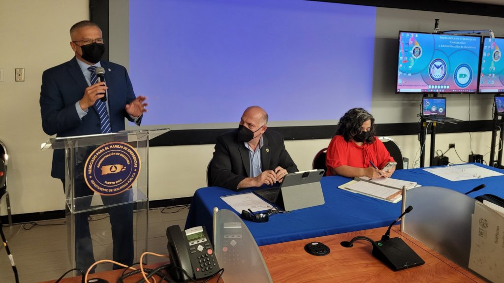  Bomberos reclama mayores fondos recurrentes para adquirir y mantener equipos de comunicación, ya que los que manejan están descontinuados 