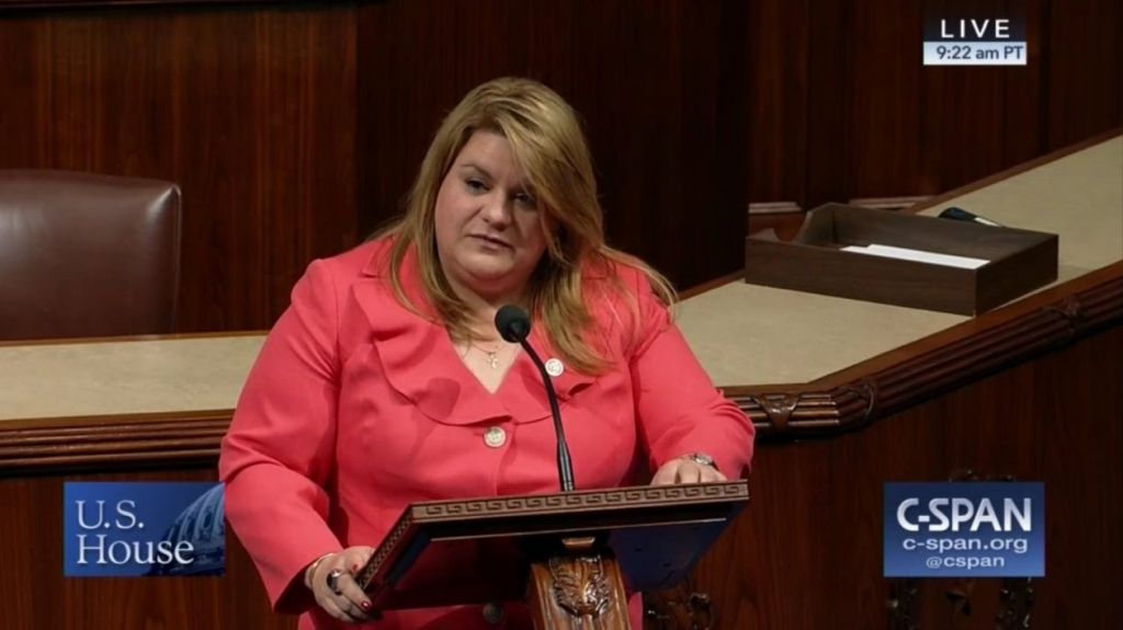  Jenniffer Gonz&aacute;lez aboga por igualdad en condiciones en programas de salud para los veteranos y sus dependientes residentes en Puerto Rico 