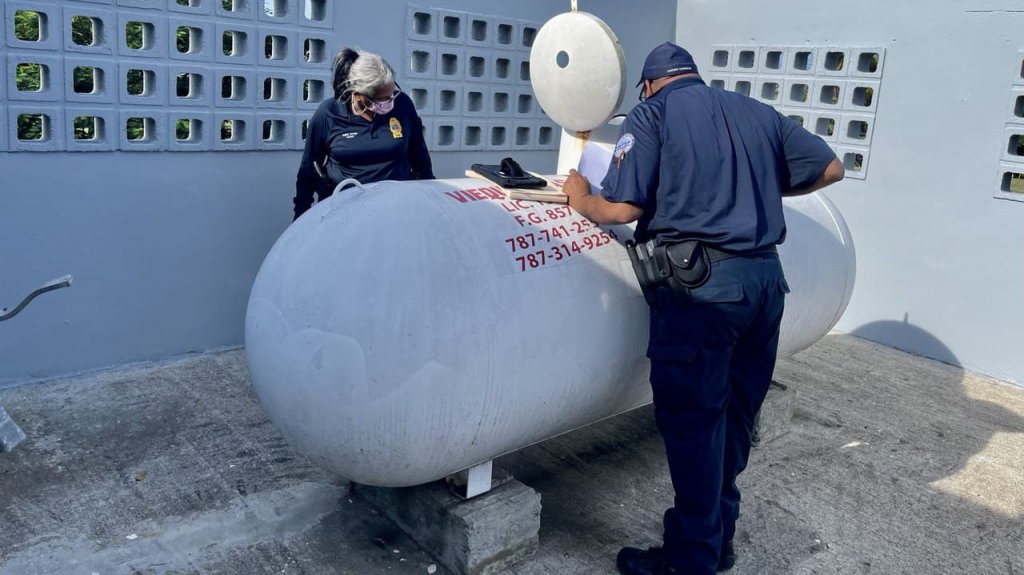  Inspeccionan instalaciones de gas en vieques 