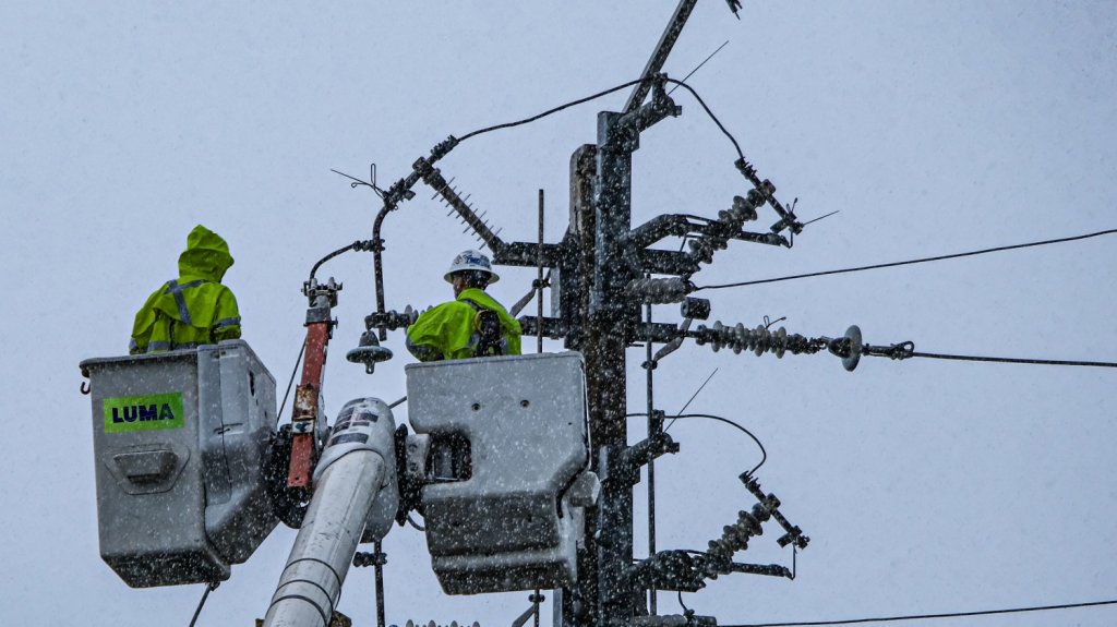  Huracán Erin provoca apagones en la isla pese a no tocar Puerto Rico 
