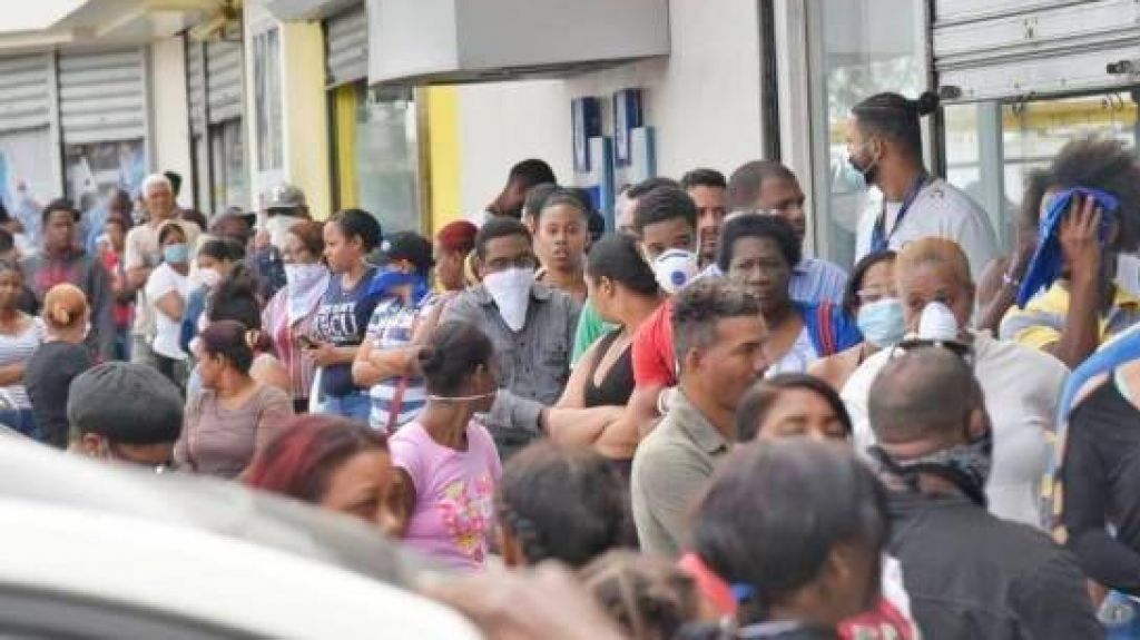  Coronavirus/Fuerzas Armadas obligarán a la población a cumplir la recomendación del distanciamiento social 