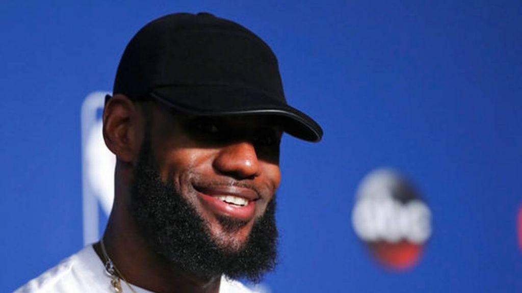  Los Heat entre las opciones de LeBron para la pr&oacute;xima temporada 