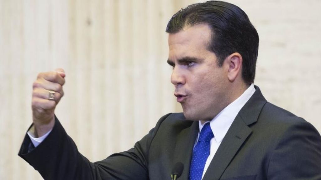  "El que se ponga guapo va pa fuera" advierte el gobernador a los cr&iacute;ticos de Plan Vital 