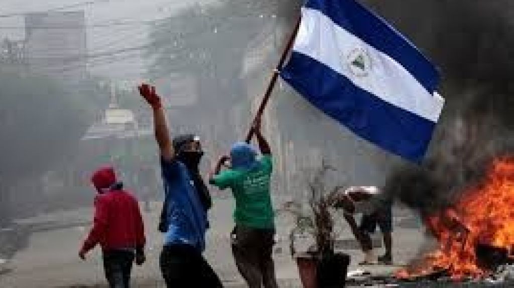  Vea video: Aumentan muertos en Nicaragua y protestas mutan en batallas urbanas 