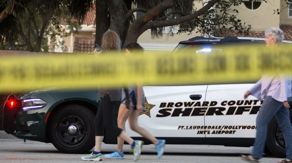  Polic&iacute;a de Parkland alega que no ten&iacute;a obligaci&oacute;n de actuar en tiroteo 