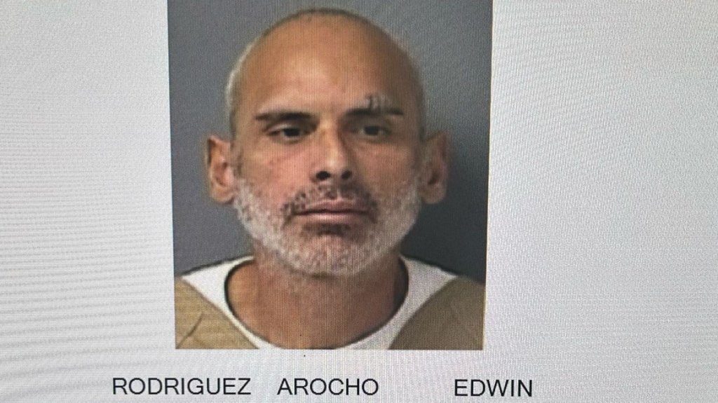  A la cárcel por escalar y robar dentro de residencia en Hatillo 